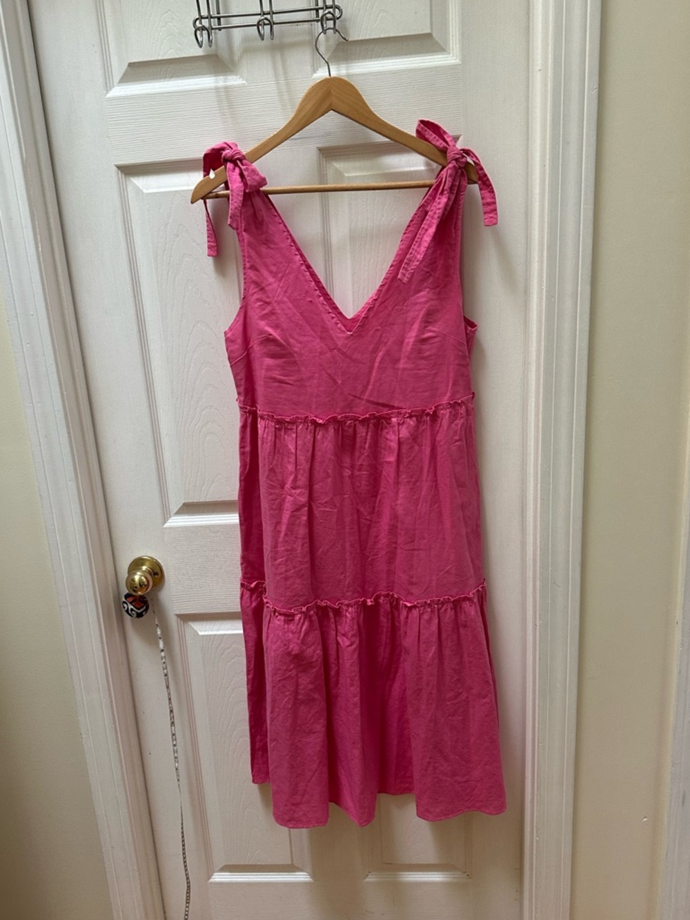 Petal + Pup pink linen blend dress Hot Pink Tie-Shoulder Tiered Erenda 6 - Picture 2 of 9